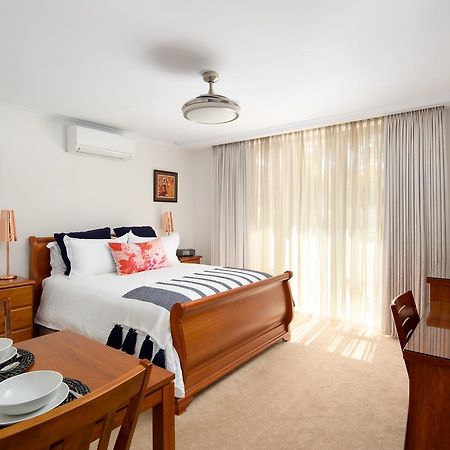 Luna Blu - Luxury B&B Rhyll ภายนอก รูปภาพ
